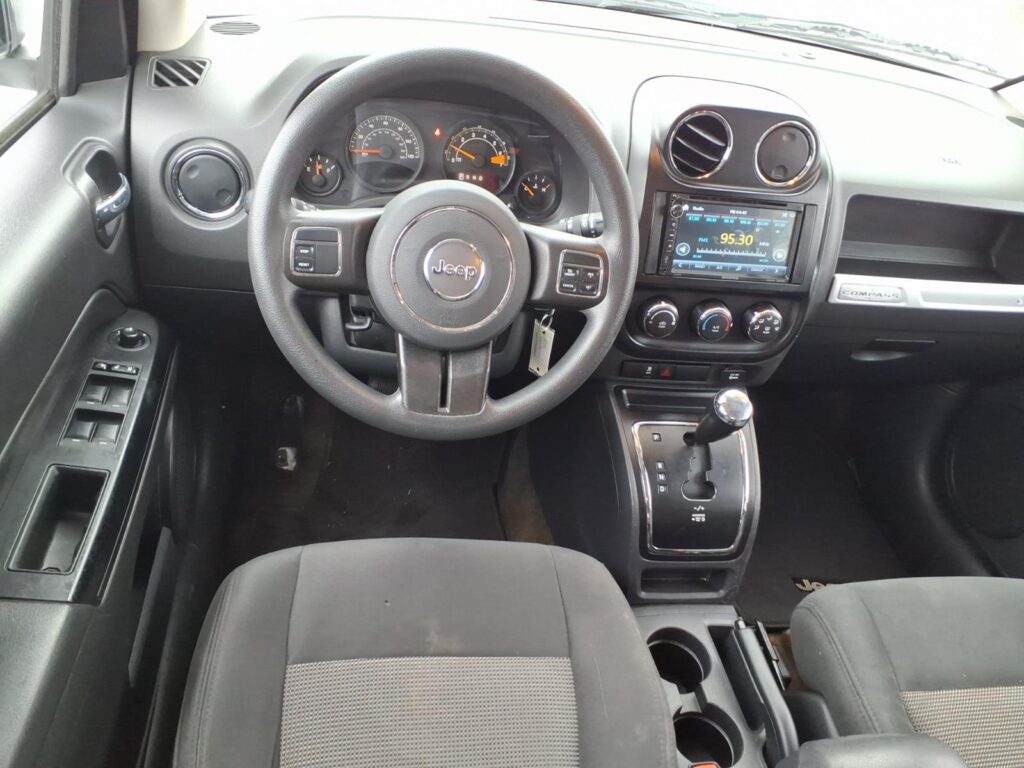 2016 Jeep Compass Sport