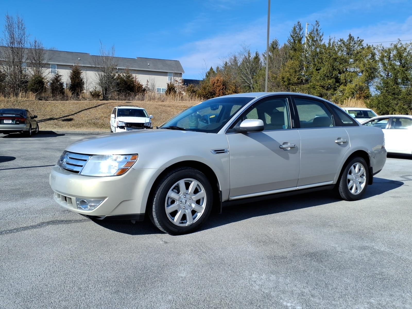2009 Ford Taurus SE