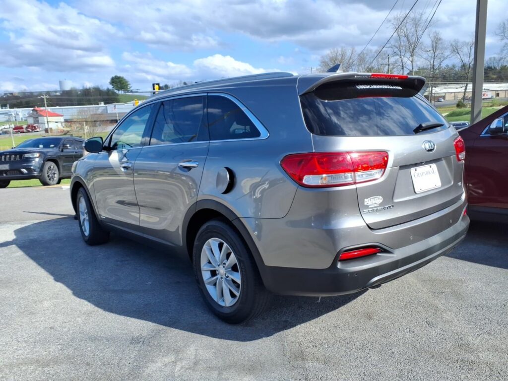 2016 Kia Sorento LX