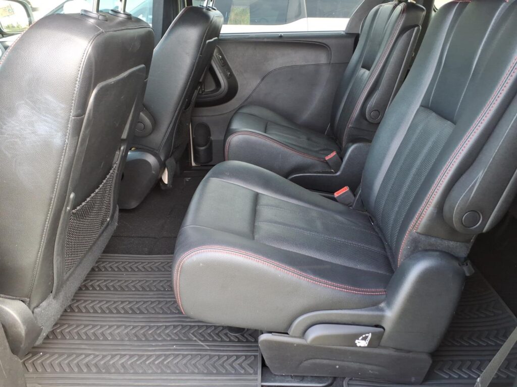 2016 Dodge Grand Caravan R/T