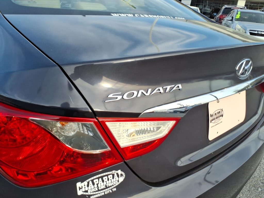 2011 Hyundai SONATA GLS