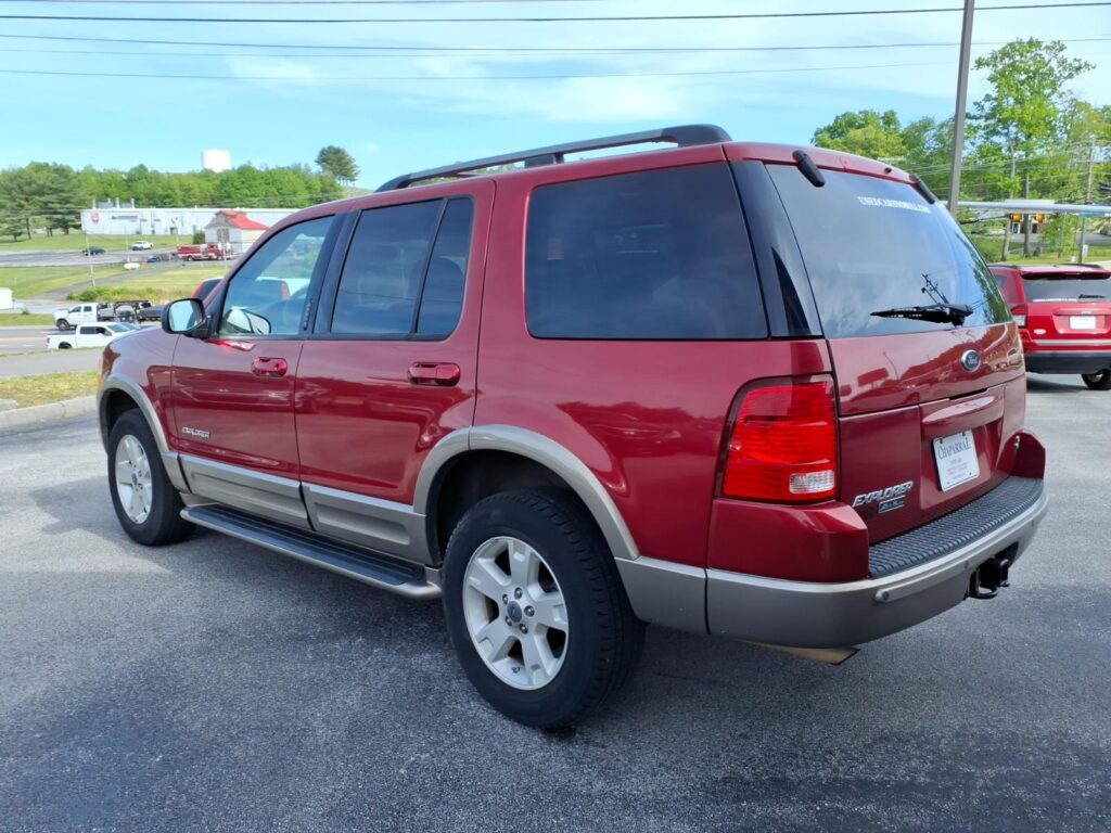 2004 Ford Explorer Eddie Bauer