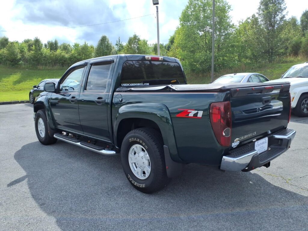 2004 Chevrolet Colorado LS