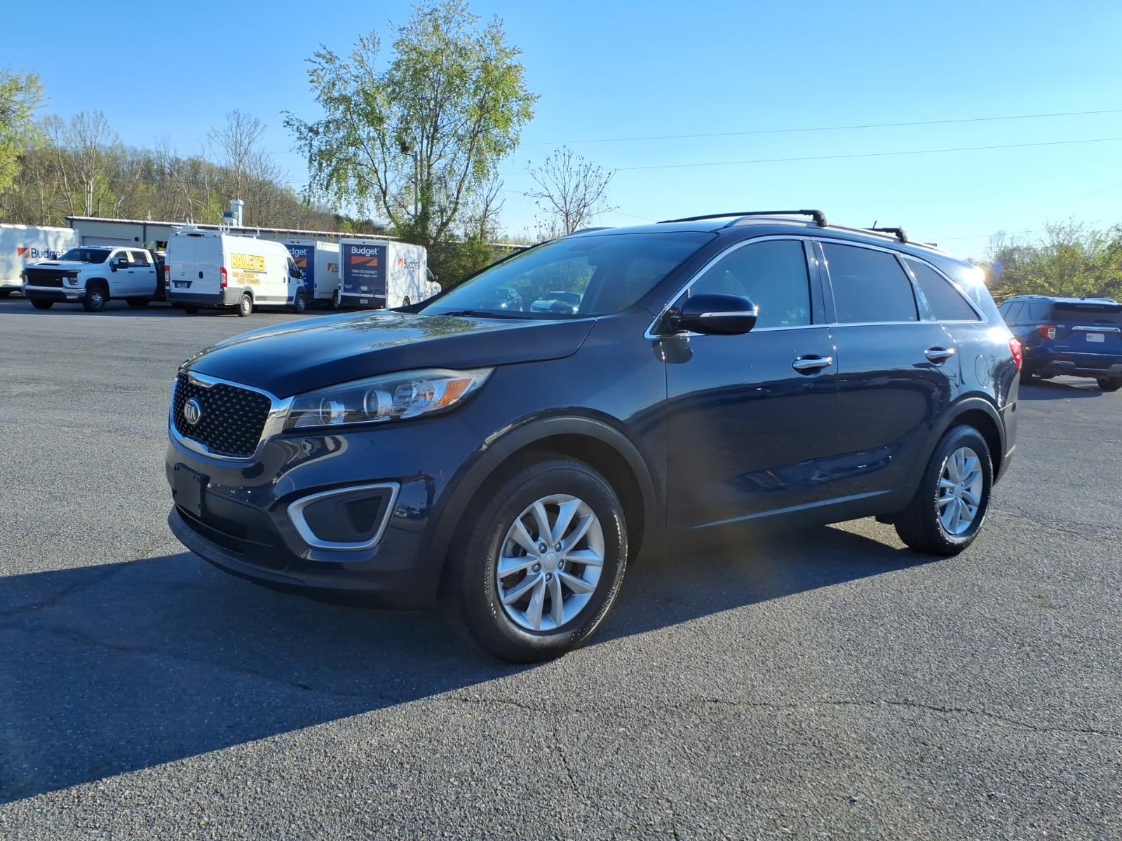 2017 Kia Sorento LX AT's photo