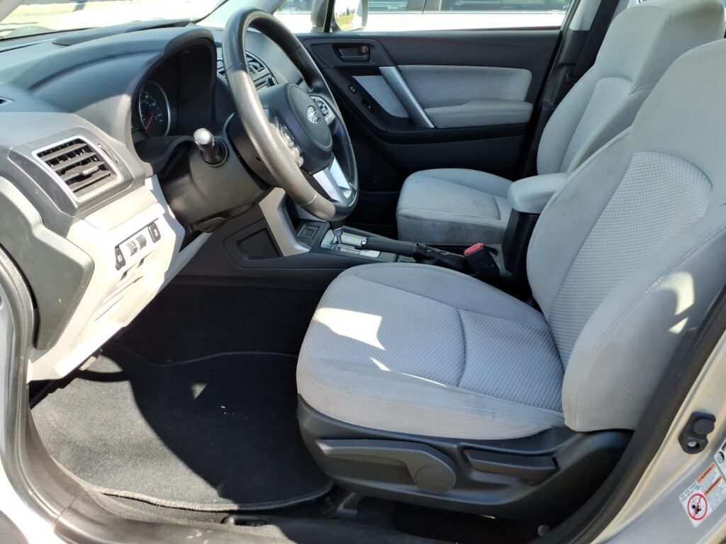 2017 Subaru Forester 2.5i