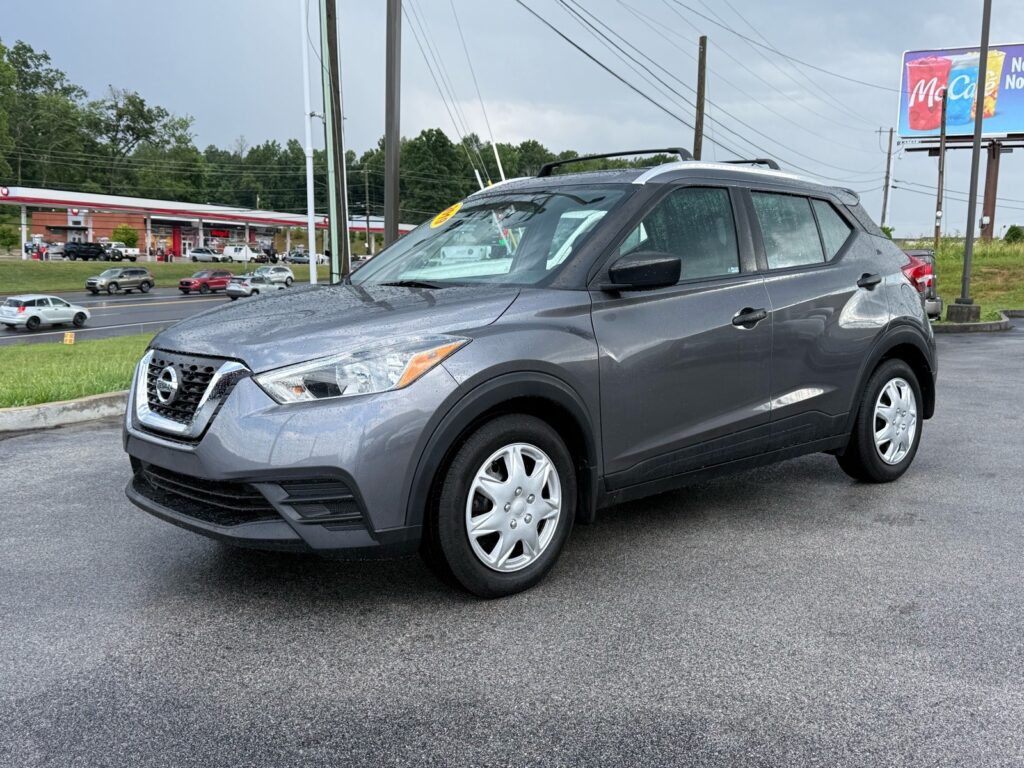 2019 Nissan Kicks S FWD