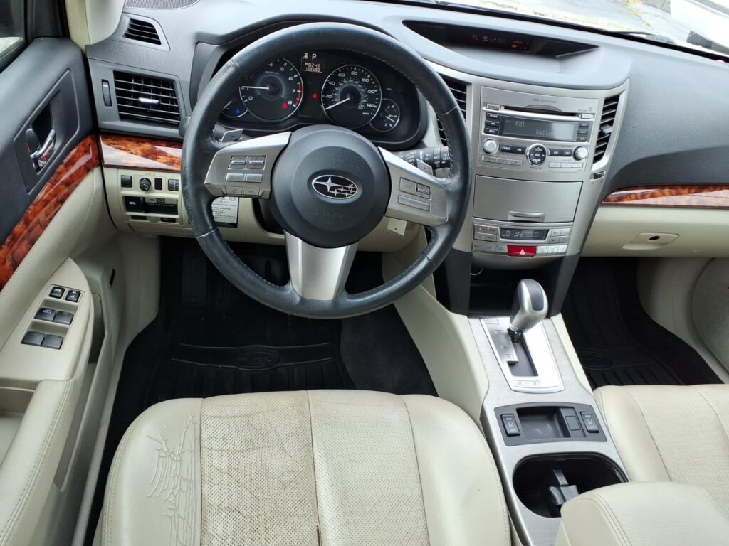 2010 Subaru Outback 2.5i Limited