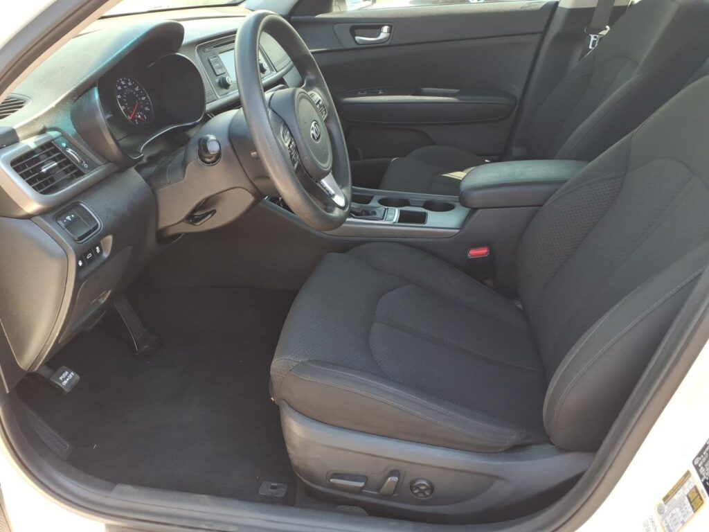 2017 Kia Optima LX AUTO
