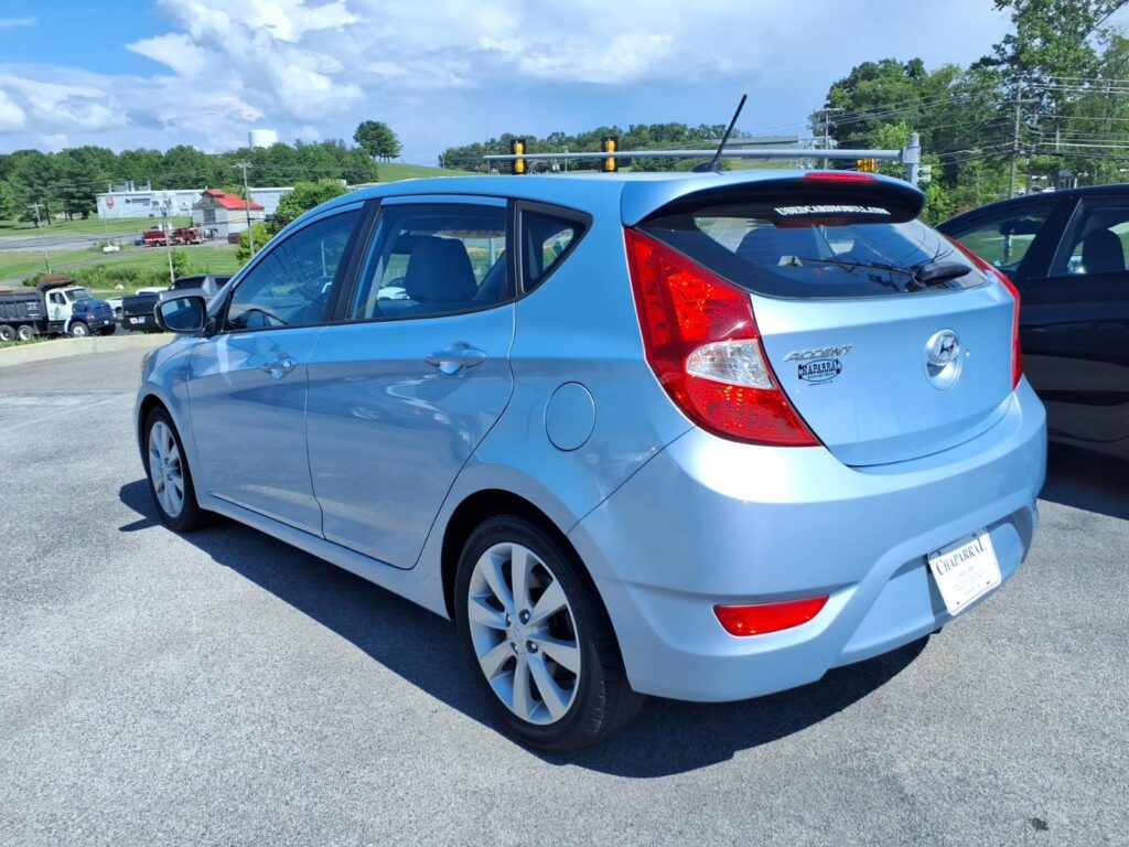 2013 Hyundai ACCENT 5DR HB AUTO SE