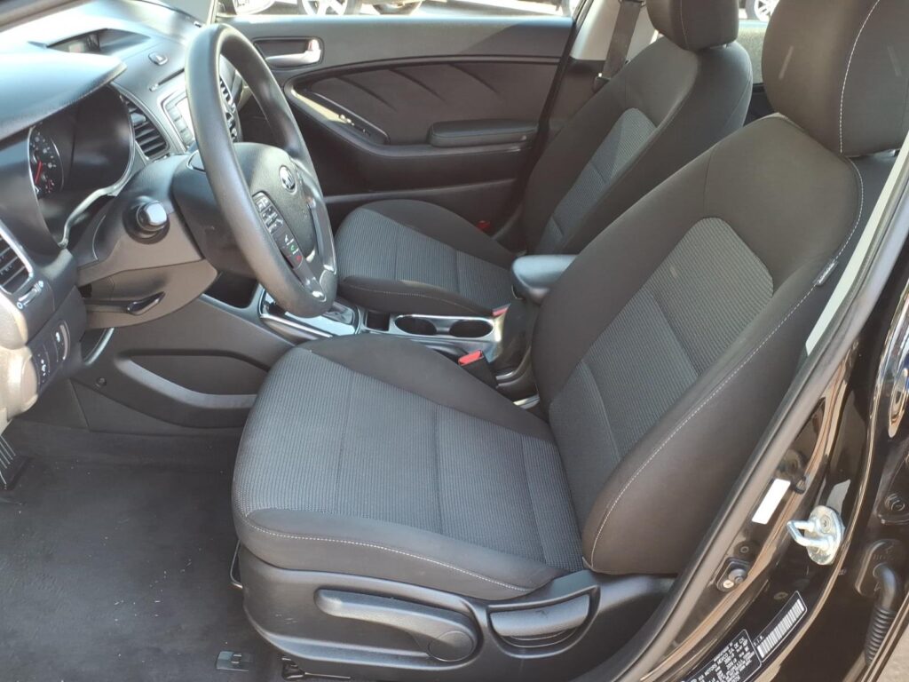 2018 Kia Forte LX AUTO