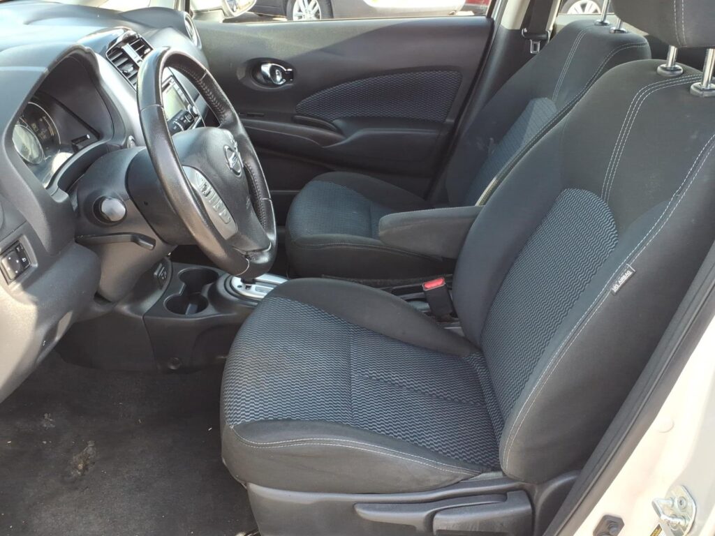 2018 Nissan Versa Note SV CVT
