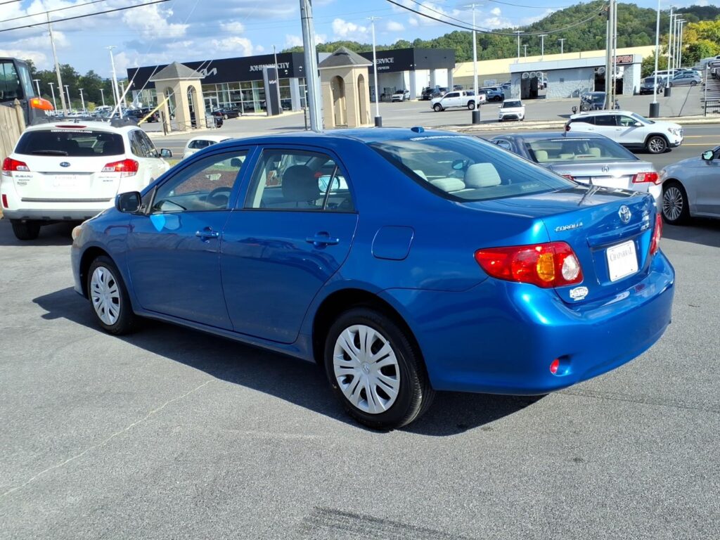 2010 Toyota Corolla 4DR SDN AUTO LE